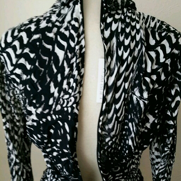 Veronique Young Ruched Zebra Print Blouse - Picture 3 of 8